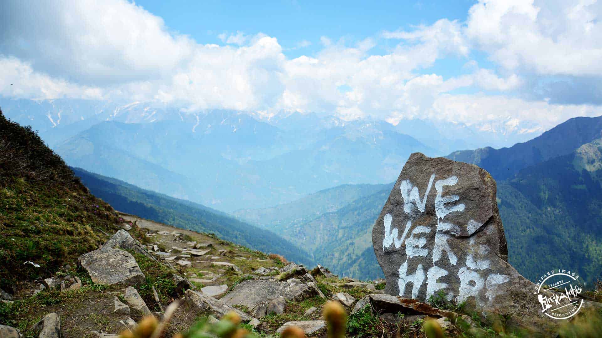 En-route Magic Valley Trek from malana