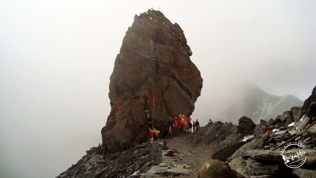 shrikhand mahadev yatra trek