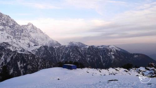 Triund & Indrahar Trekking 