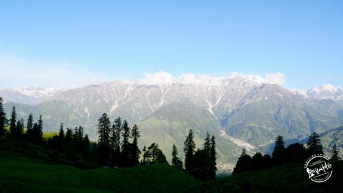 Bhrigu Lake Trek view