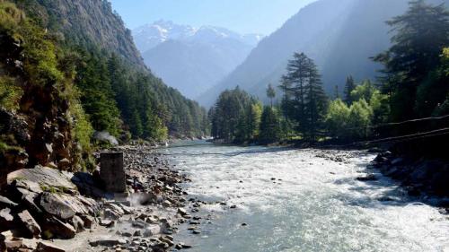 Parvati river as seen from Kasol- Challal bridge