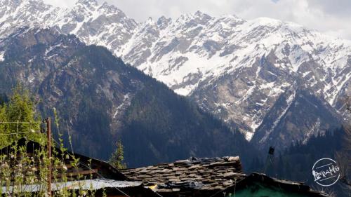 View of sar pass from grahan village