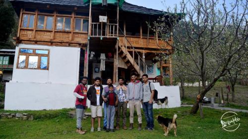 Grahan - traditional wooden house in the woods